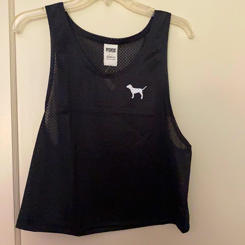 NWT pink Victoria’s Secret top
size: S